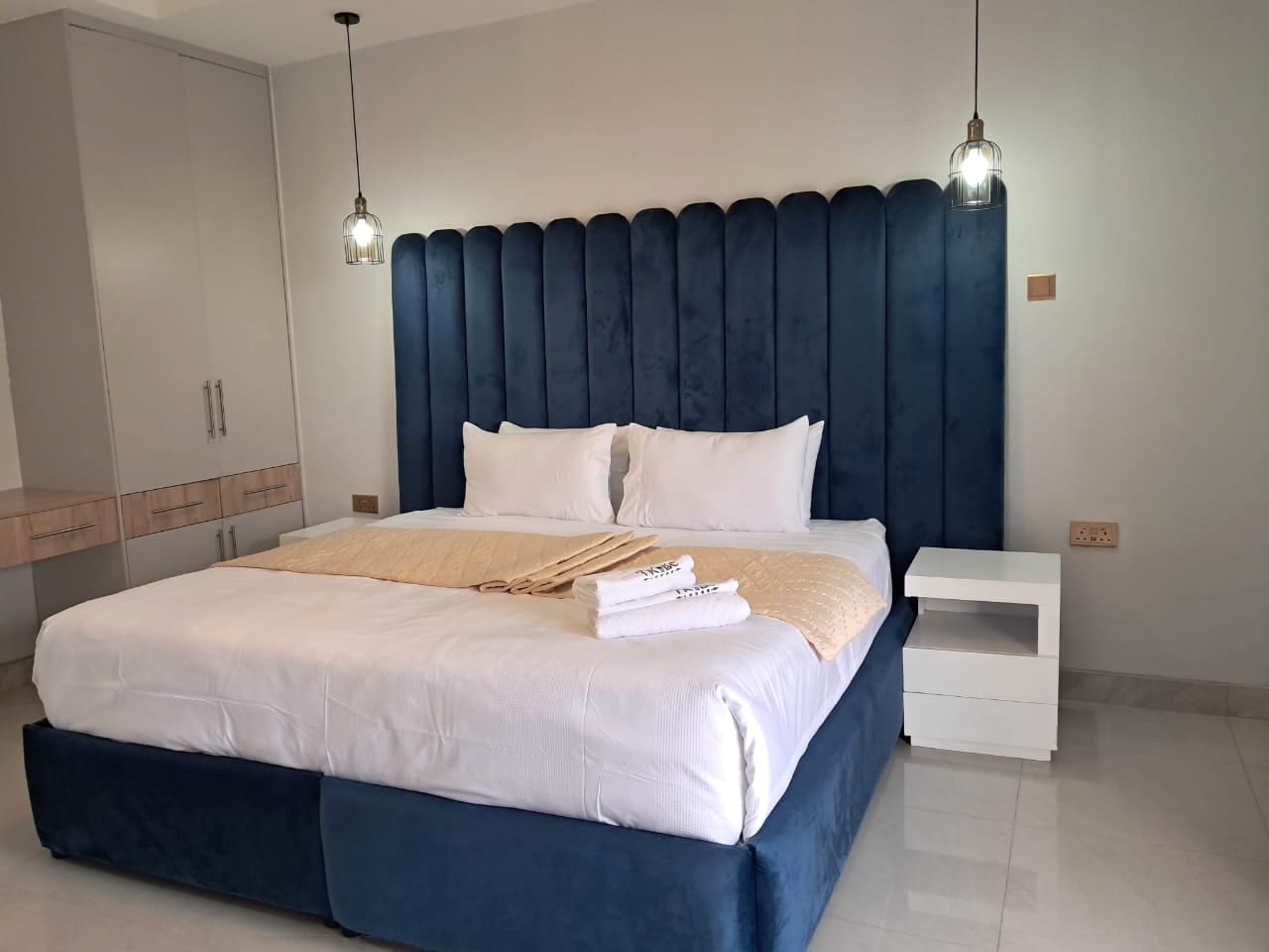 Sapphire — presidential suite at The Tribe Lodge